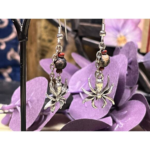 Hand Crafted Gothic Style Earrings - Picture 2 of 10